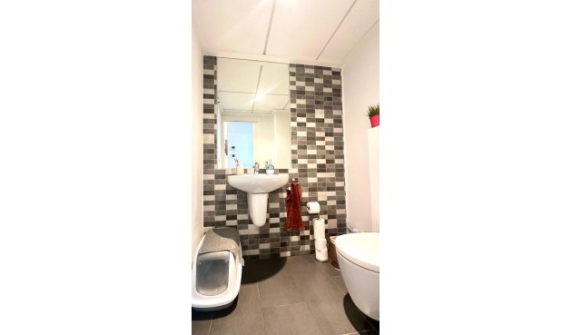 Brukt - Town House -
Torrevieja - aguas nuevas