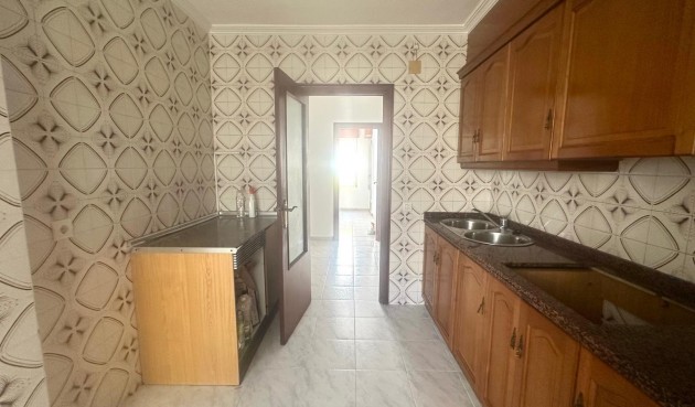 Brukt - Apartment -
Torrevieja - Estacion De Autobuses