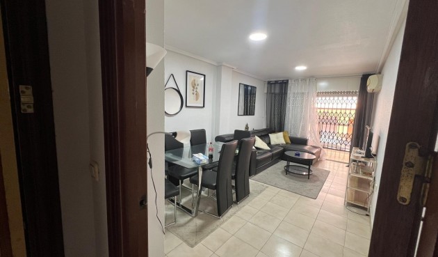 Brukt - Apartment -
Torrevieja - Playa del Cura
