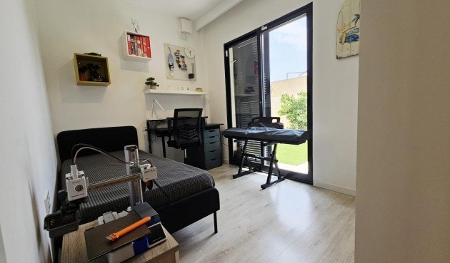 Brukt - Villa -
Orihuela Costa - La Regia