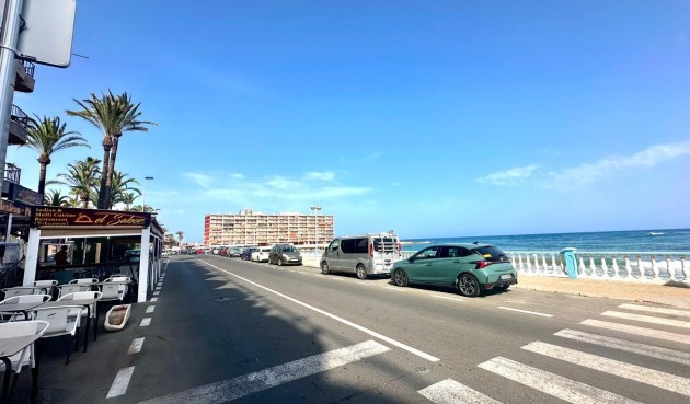 Brukt - Apartment -
Torrevieja - Centro