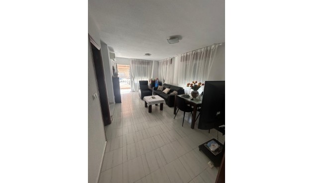 Brukt - Town House -
Torrevieja - Centro