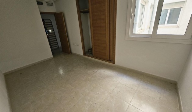 Resale - Apartment -
Torrevieja