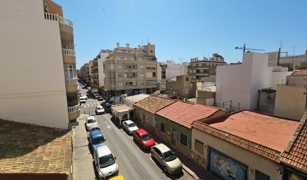 Resale - Apartment -
Torrevieja