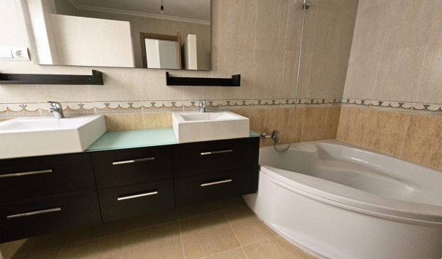 Resale - Apartment -
Torrevieja