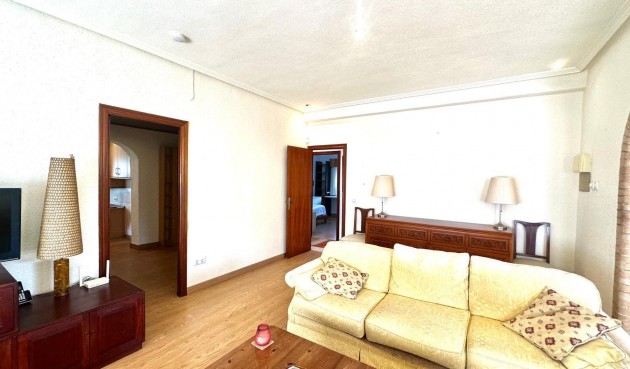 Brukt - Villa -
Cabo Roig - Costa Blanca