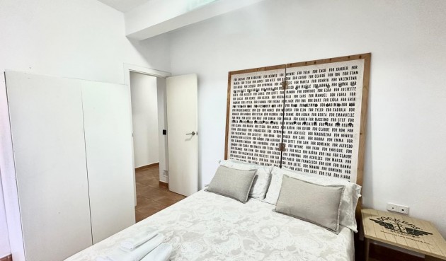 Reventa - Apartment -
Torrevieja