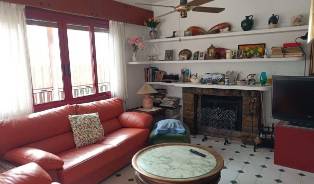 Brukt - Villa -
Orihuela Costa - Campoamor