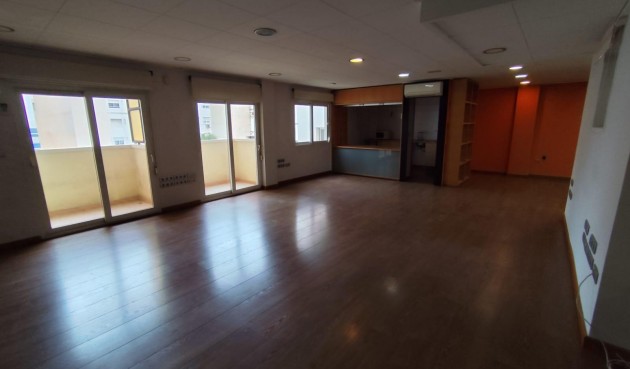 Brukt - Apartment -
Torrevieja - Puerto