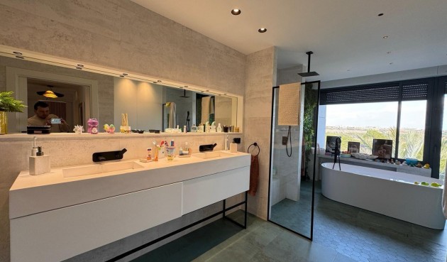 Brukt - Villa -
Orihuela Costa - Altos De Campoamor