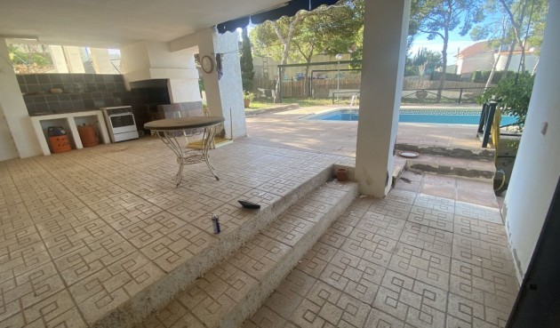 Brukt - Villa -
Cartagena - Isla Plana