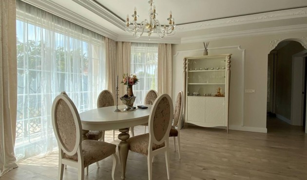 Brukt - Villa -
Benijofar - Ciudad Quesada