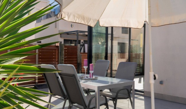 Brukt - Villa -
Torrevieja - Aguas Nuevas 2