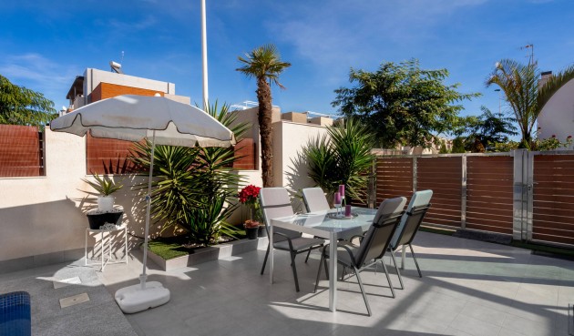 Brukt - Villa -
Torrevieja - Aguas Nuevas 2