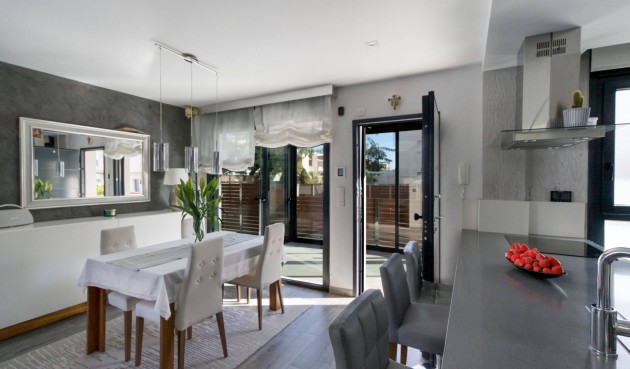 Brukt - Villa -
Torrevieja - Aguas Nuevas 2