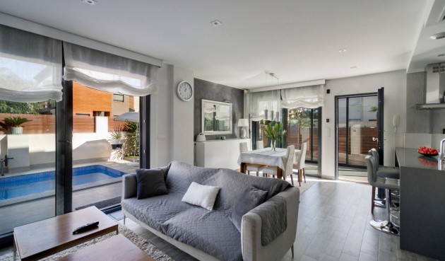 Brukt - Villa -
Torrevieja - Aguas Nuevas 2