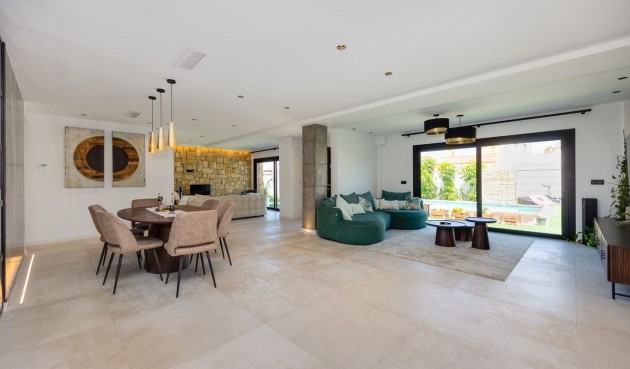 Brukt - Villa -
Torrevieja - Costa Blanca