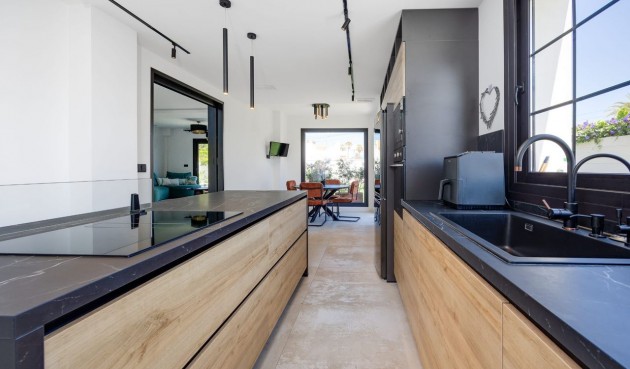 Brukt - Villa -
Torrevieja - Costa Blanca