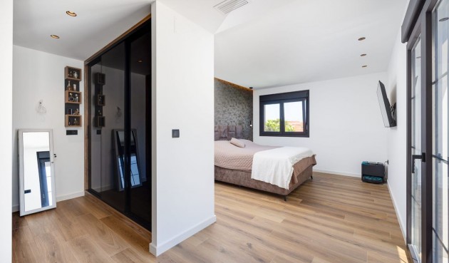 Brukt - Villa -
Torrevieja - Costa Blanca