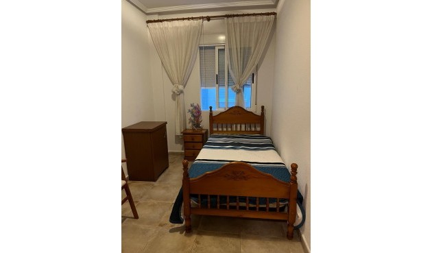 Brukt - Apartment -
Almoradí - Centro Urbano 2