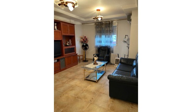 Brukt - Apartment -
Almoradí - Centro Urbano 2