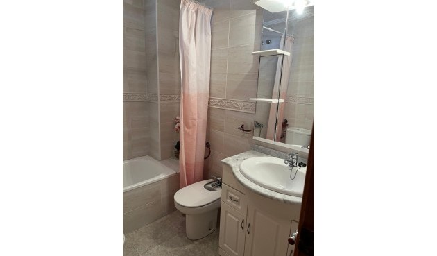 Brukt - Apartment -
Almoradí - Centro Urbano 2