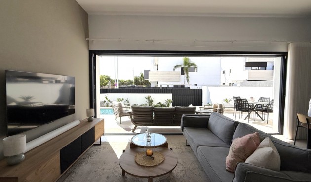 Återförsäljning - Bungalow -
Pilar de la Horadada - Costa Blanca