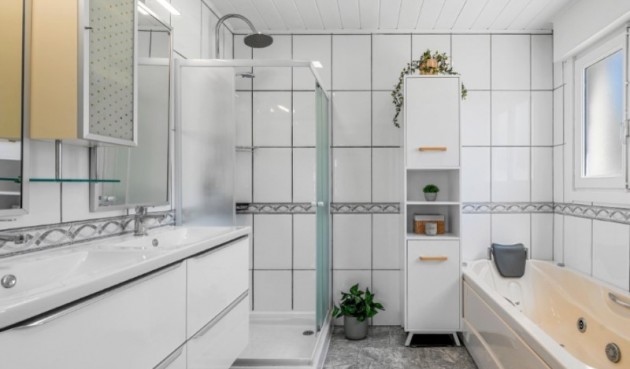 Brukt - Villa -
Rojales - Inland