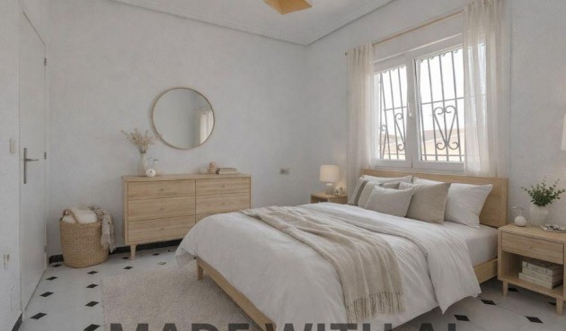 Reventa - Villa -
Torrevieja - La Siesta - El Salado - Torreta