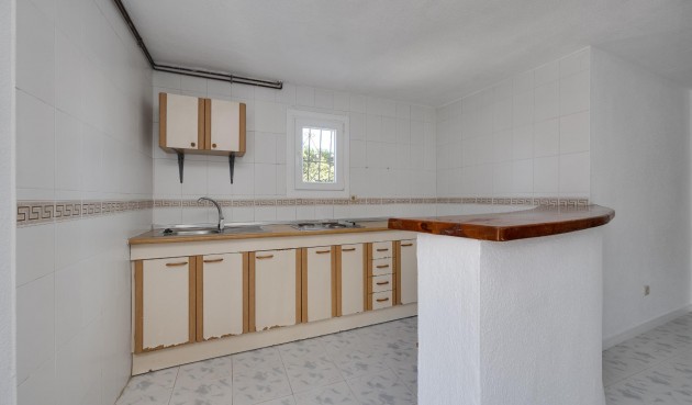 Reventa - Villa -
Torrevieja - La Siesta - El Salado - Torreta