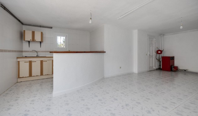 Reventa - Villa -
Torrevieja - La Siesta - El Salado - Torreta