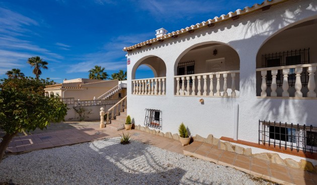 Reventa - Villa -
Torrevieja - La Siesta - El Salado - Torreta
