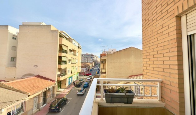 Reventa - Apartment -
Torrevieja