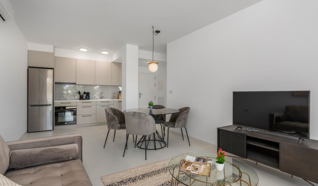 Återförsäljning - Apartment -
San Miguel de Salinas - Inland