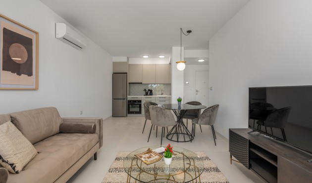 Återförsäljning - Apartment -
San Miguel de Salinas - Inland