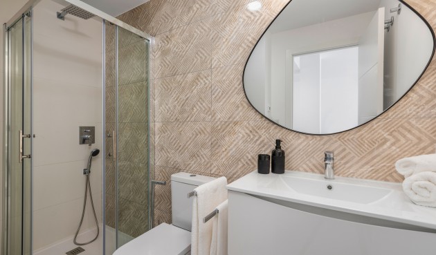 Återförsäljning - Apartment -
San Miguel de Salinas - Inland