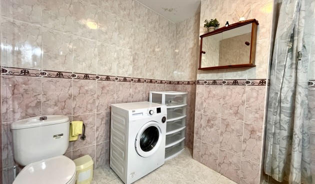 Återförsäljning - Apartment -
San Miguel de Salinas - Inland