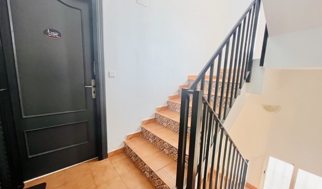 Återförsäljning - Apartment -
San Miguel de Salinas - Inland