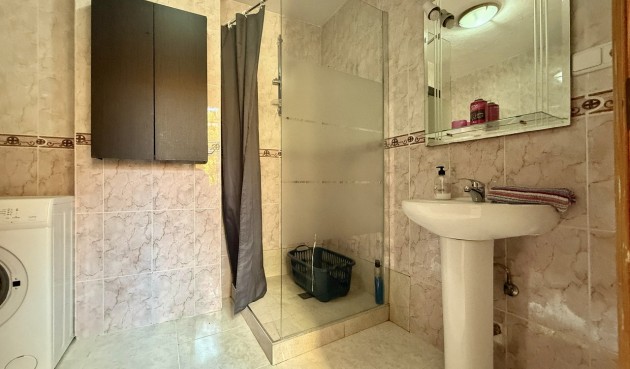 Återförsäljning - Apartment -
San Miguel de Salinas - Inland