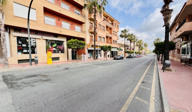 Återförsäljning - Apartment -
San Miguel de Salinas - Inland