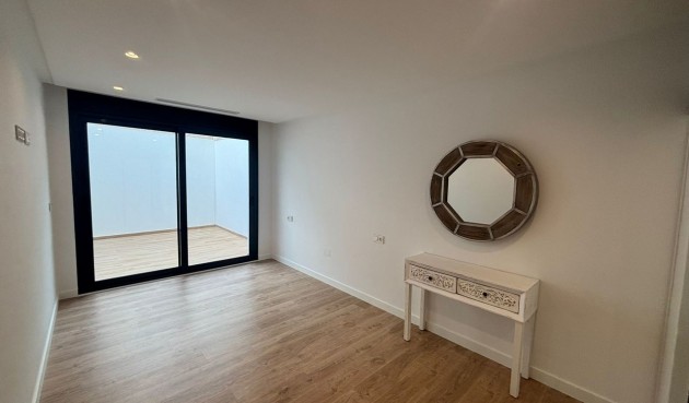 Brukt - Villa -
Ciudad Quesada - Costa Blanca