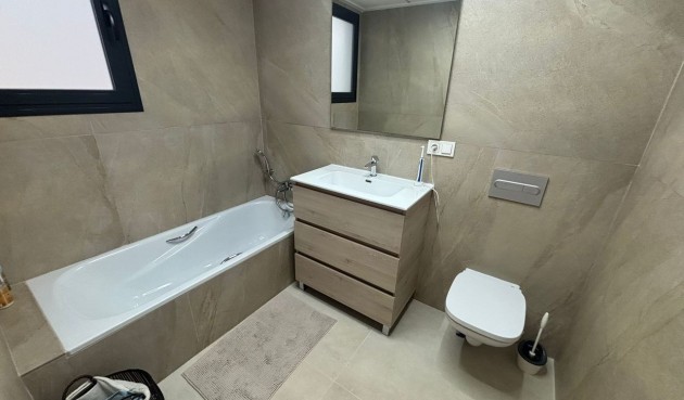 Brukt - Villa -
Ciudad Quesada - Costa Blanca