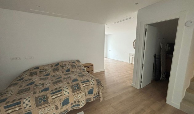 Brukt - Villa -
Ciudad Quesada - Costa Blanca