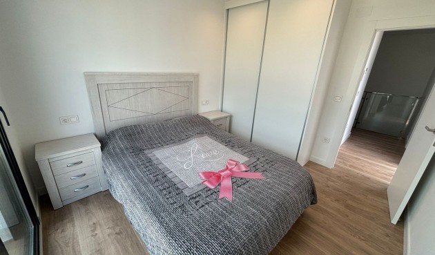 Brukt - Villa -
Ciudad Quesada - Costa Blanca