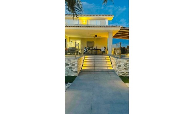 Brukt - Villa -
Alfas del Pí - Costa Blanca