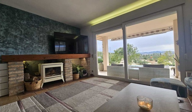 Återförsäljning - Villa -
Torremendo - Costa Blanca