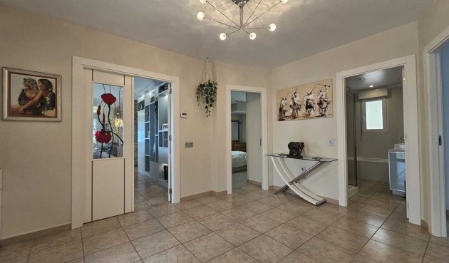 Återförsäljning - Villa -
Torremendo - Costa Blanca