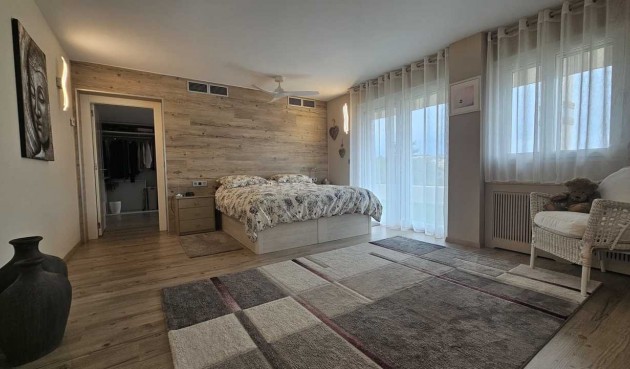 Återförsäljning - Villa -
Torremendo - Costa Blanca