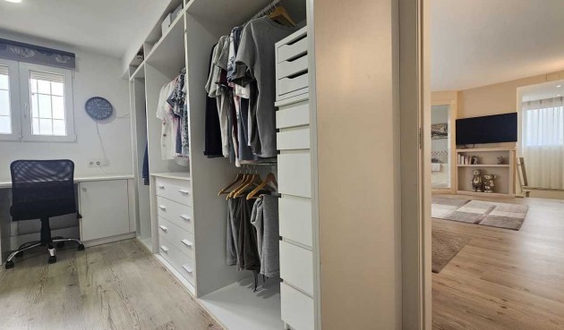 Återförsäljning - Villa -
Torremendo - Costa Blanca