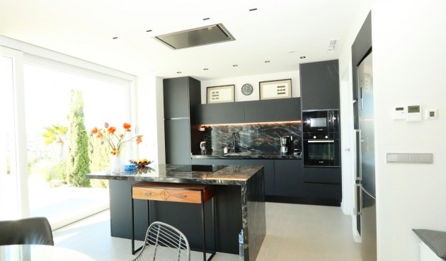 Brukt - Villa -
Finestrat - Costa Blanca